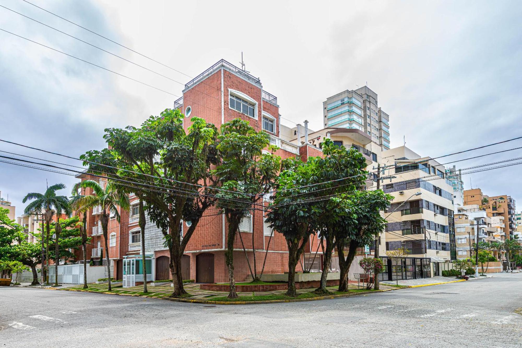 Ape Classico E Aconchegante No Guaruja - 350 M Da Praia Ngoại thất bức ảnh