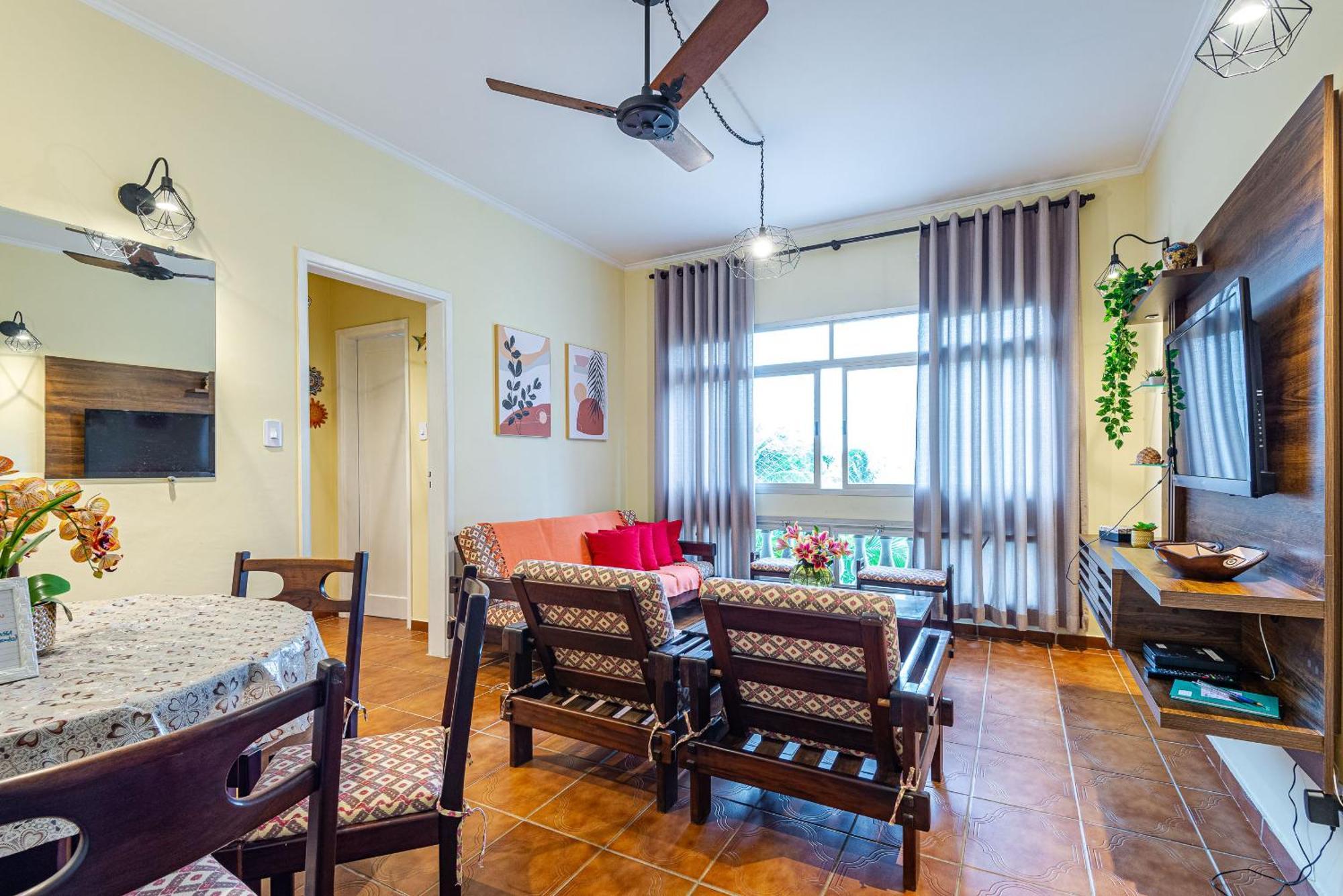 Ape Classico E Aconchegante No Guaruja - 350 M Da Praia Ngoại thất bức ảnh